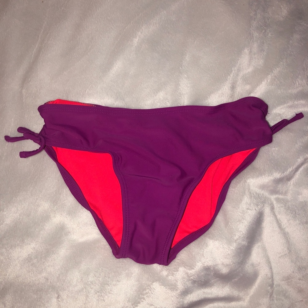 Bikini bottoms